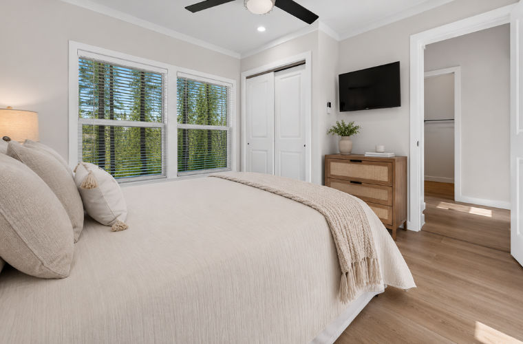 Foxwood bedroom with closet Foxwood bedroom with closet