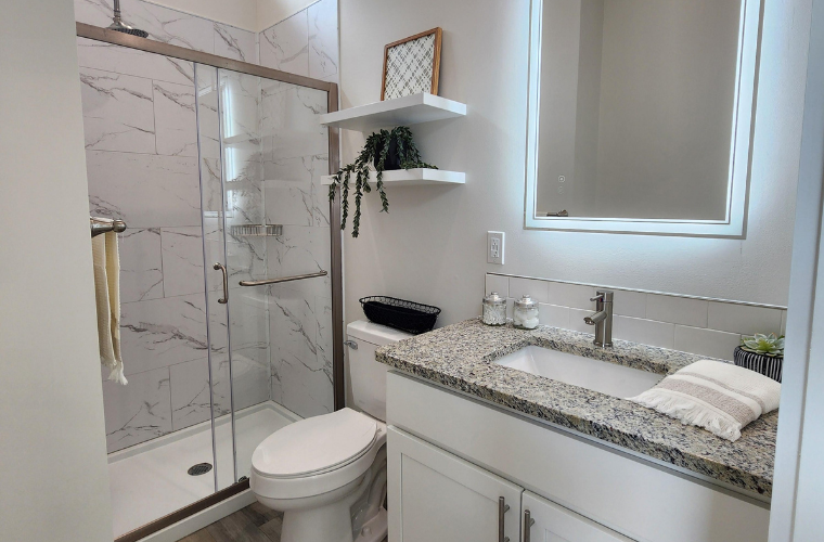 Pinecrest Full Bathroom Pinecrest Full Bathroom